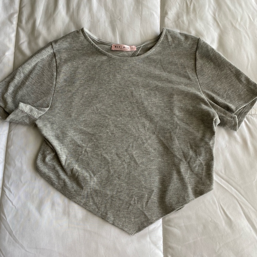 Tie back top